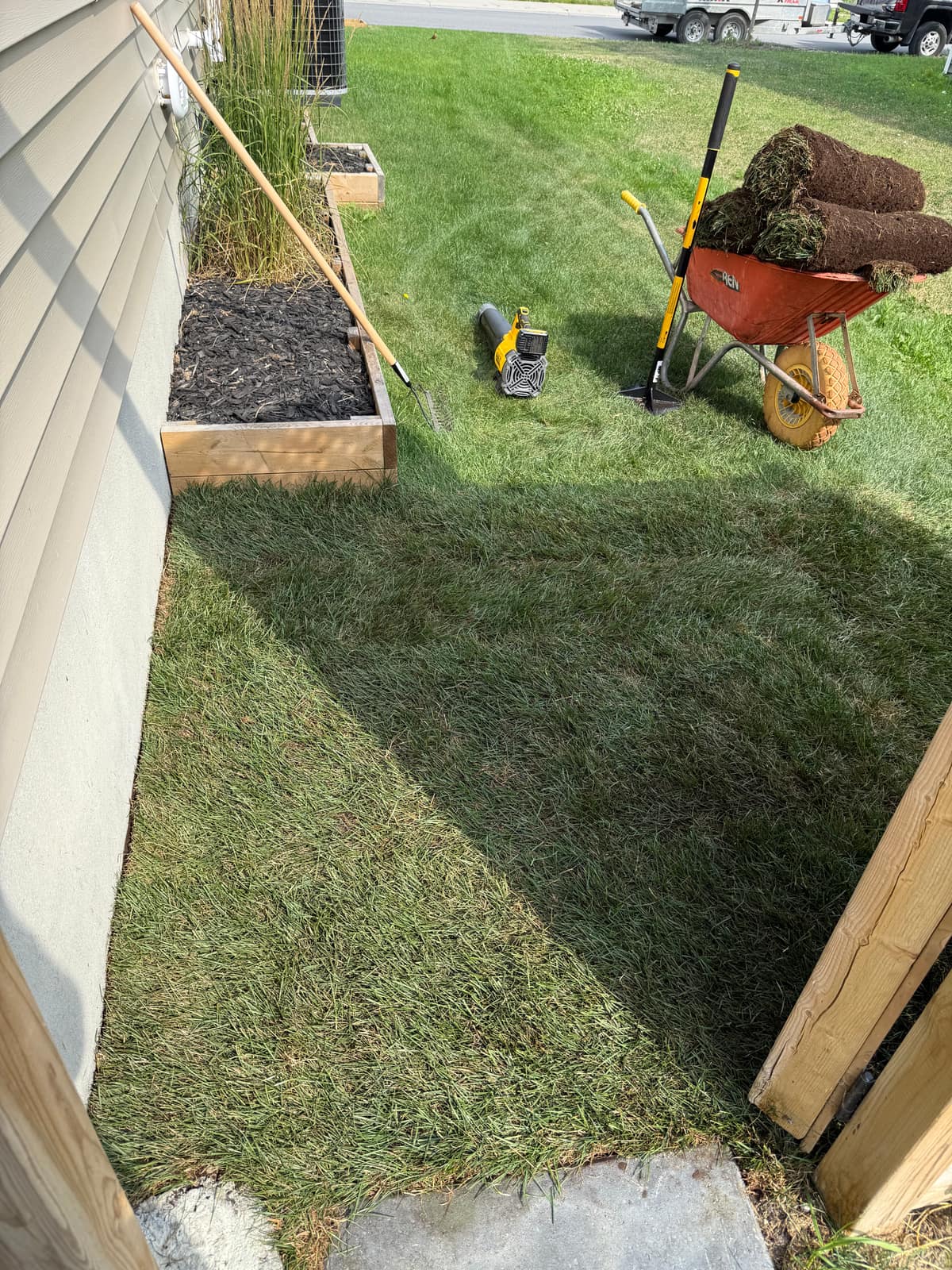 Landscaping project in Ottawa, Ontario by Gordon Landscaping Company