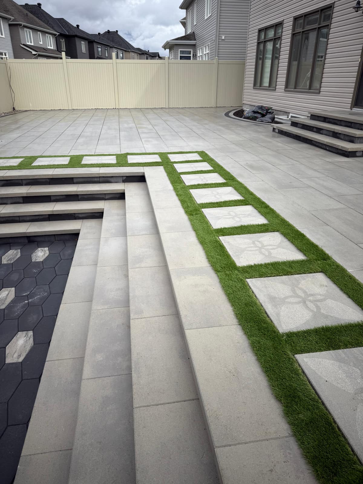 Landscaping project in Ottawa, Ontario by Gordon Landscaping Company